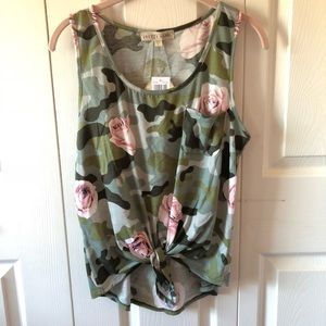 Camouflage front tied tank top w/roses